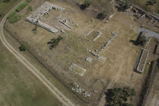 Parco archeologico di Locri. Il santuario di Contrada Marasà da drone. 2018